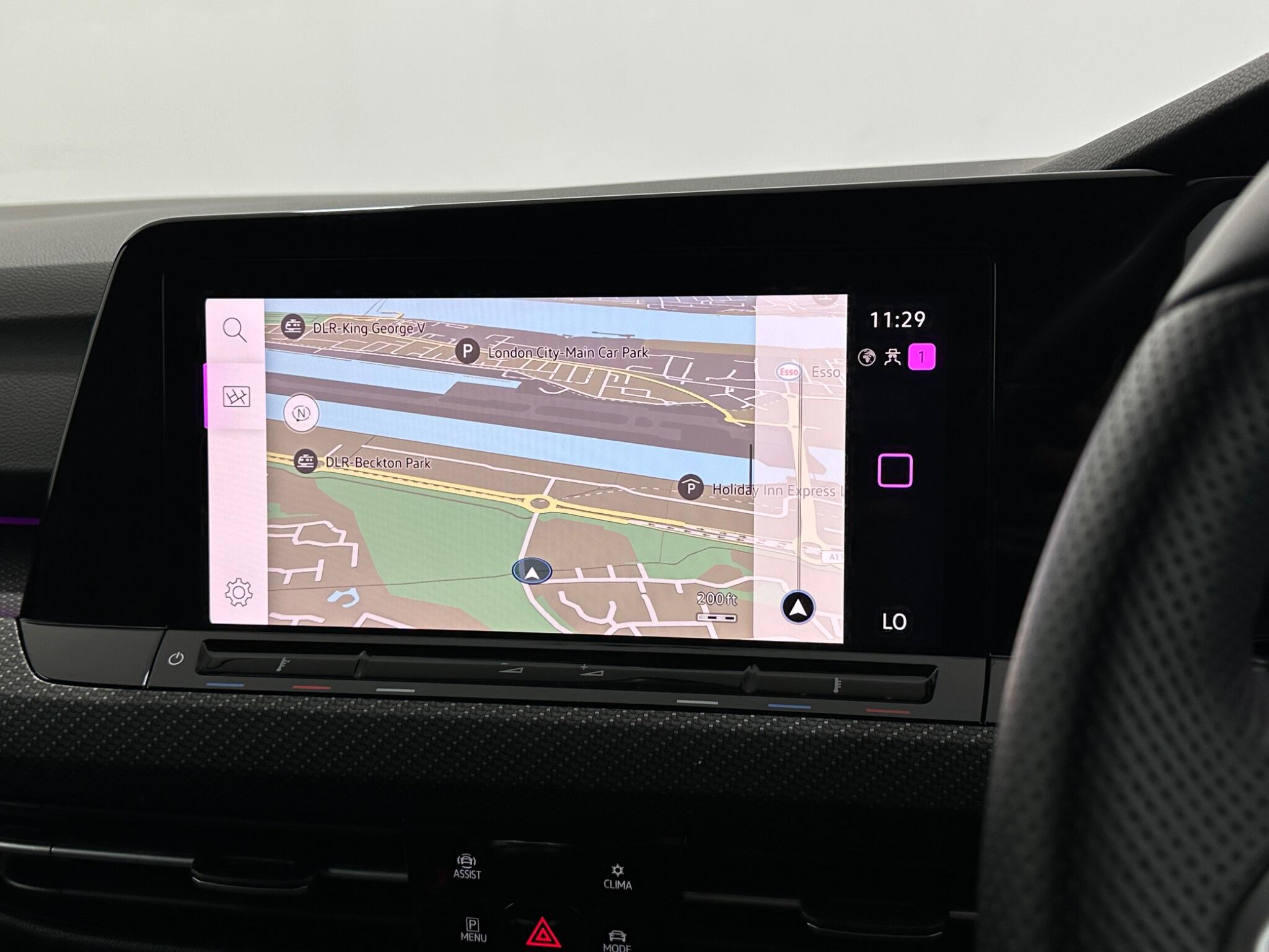Volkswagen Golf view 21