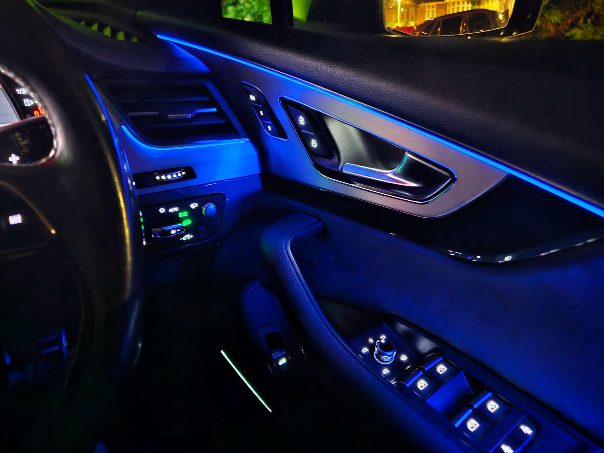 Audi SQ7 view 28