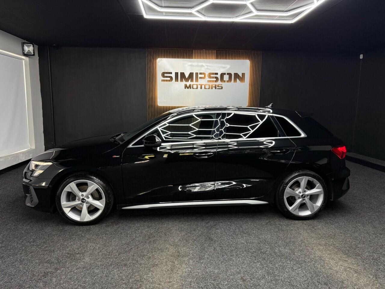 Audi A3 view 4