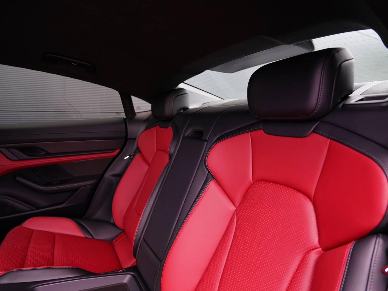 Porsche Taycan view 23