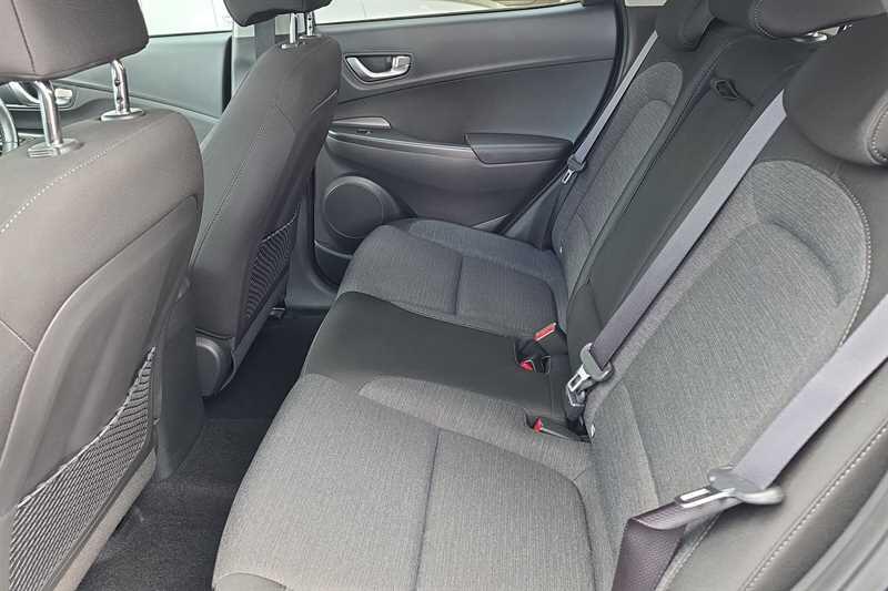 Hyundai Kona view 25