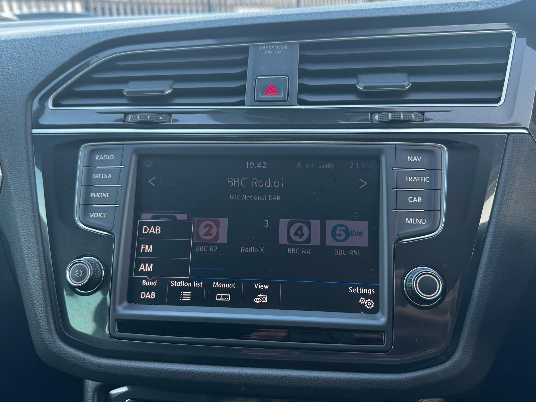Volkswagen Tiguan view 29