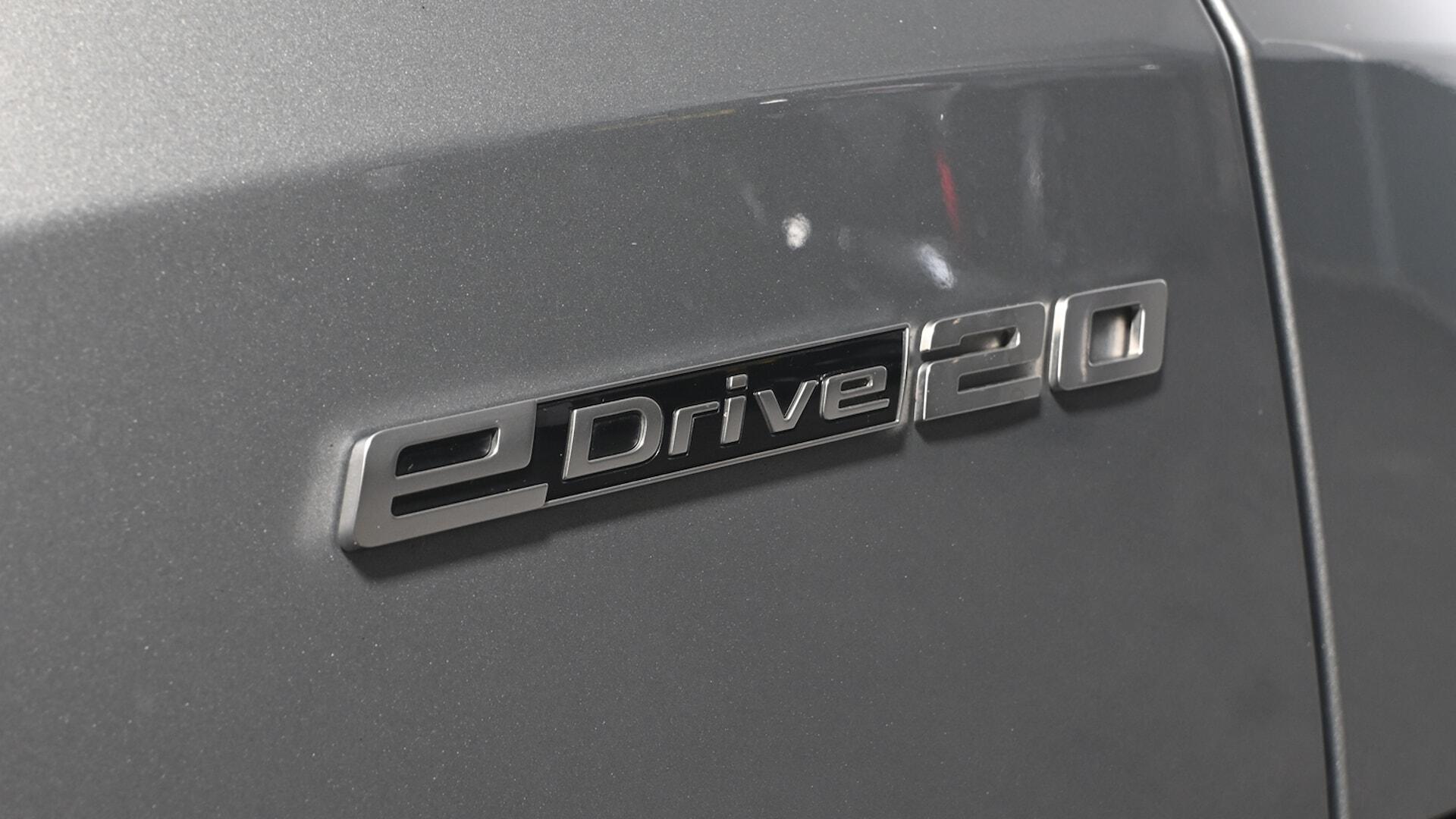 BMW iX2 view 27