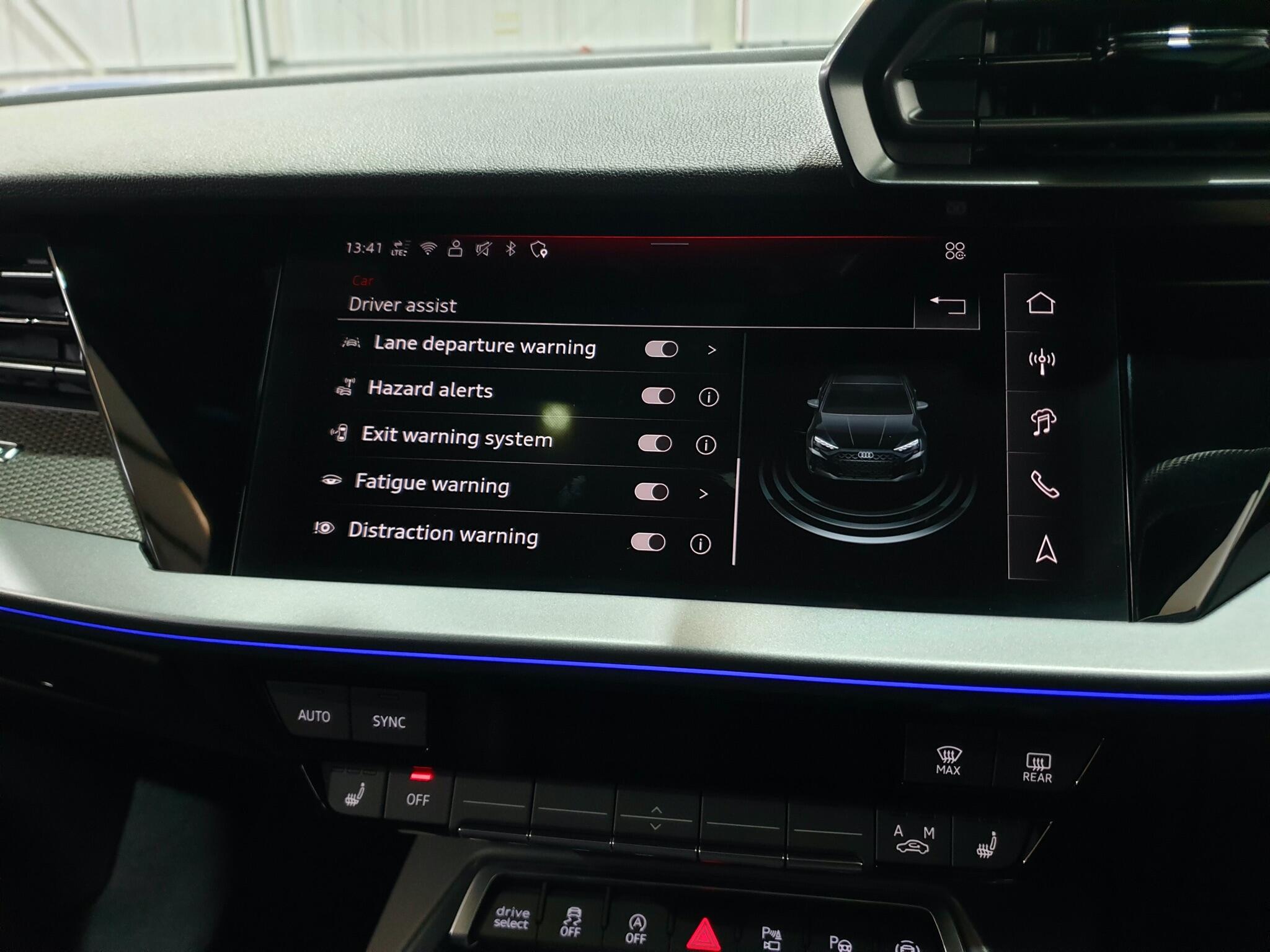 Audi RS3 view 94