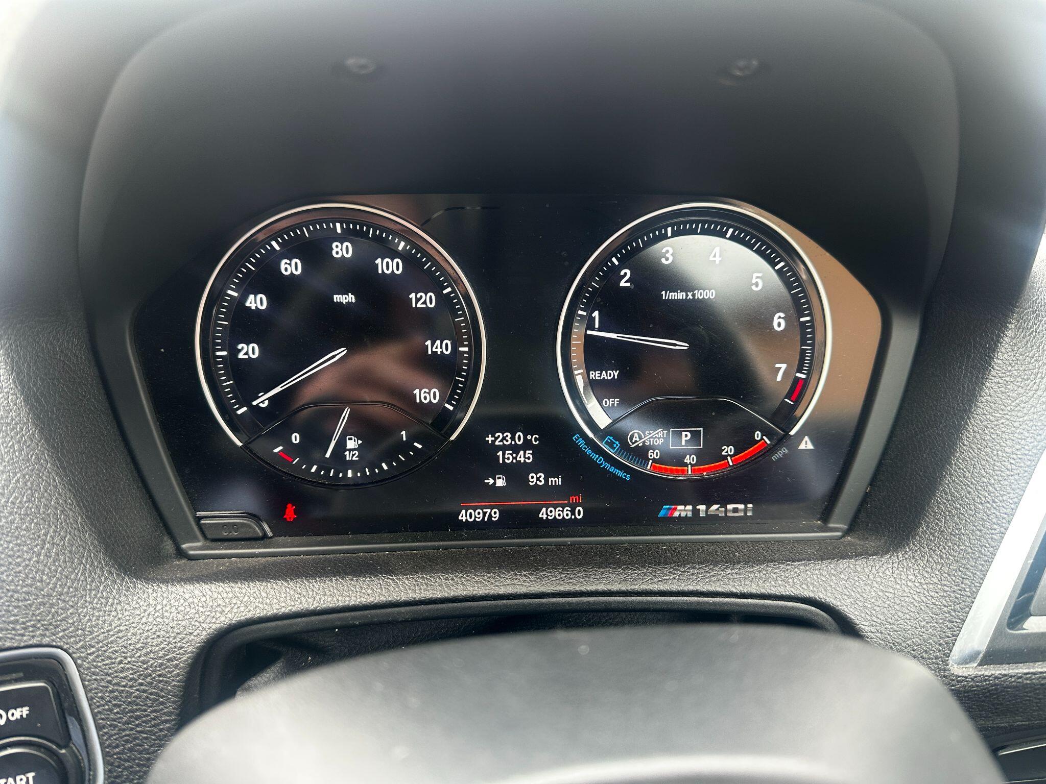 BMW 1 Series view 8
