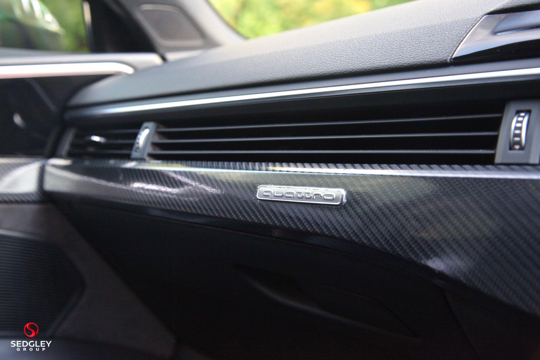Audi S4 view 32