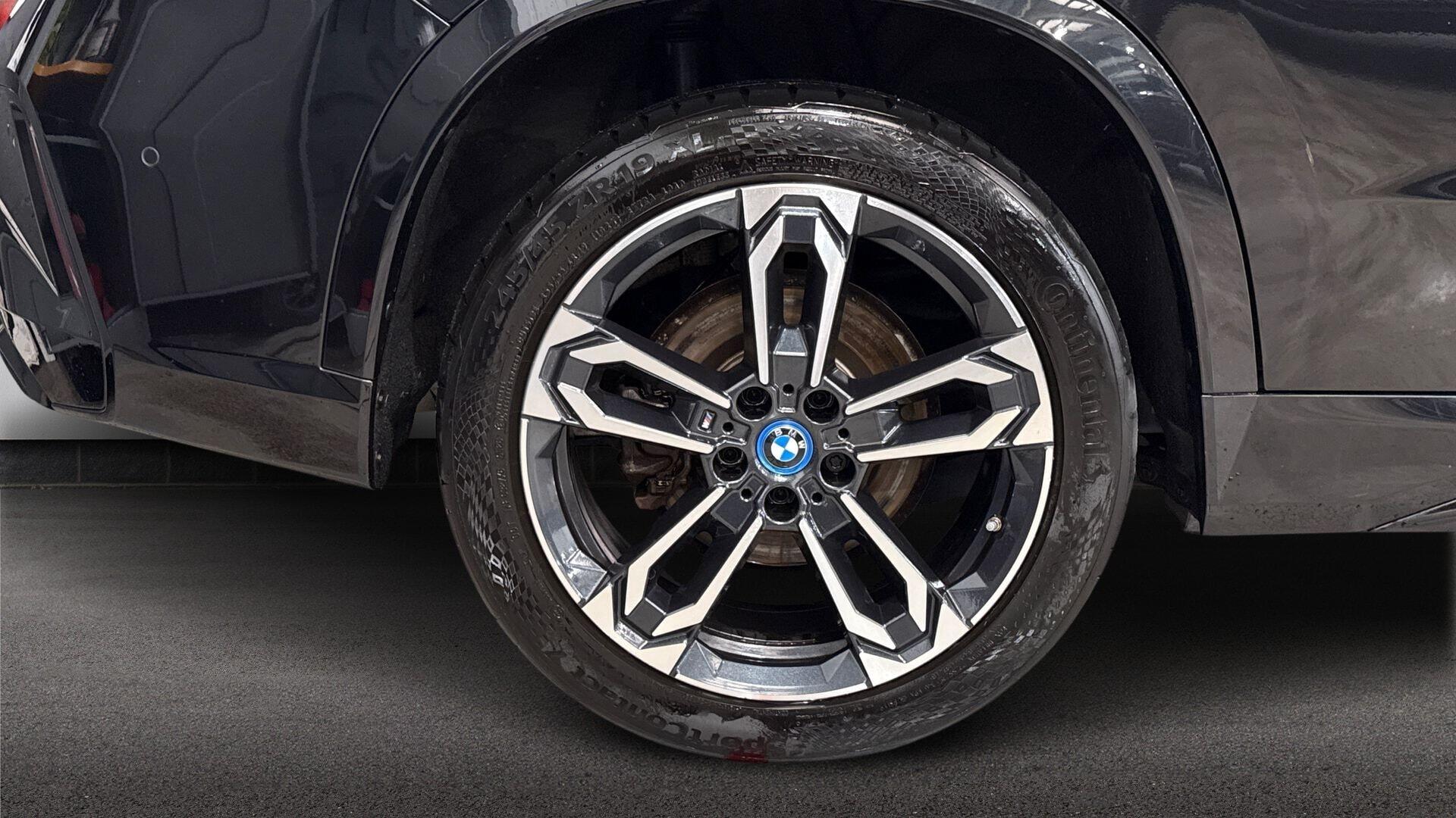 BMW X1 view 14