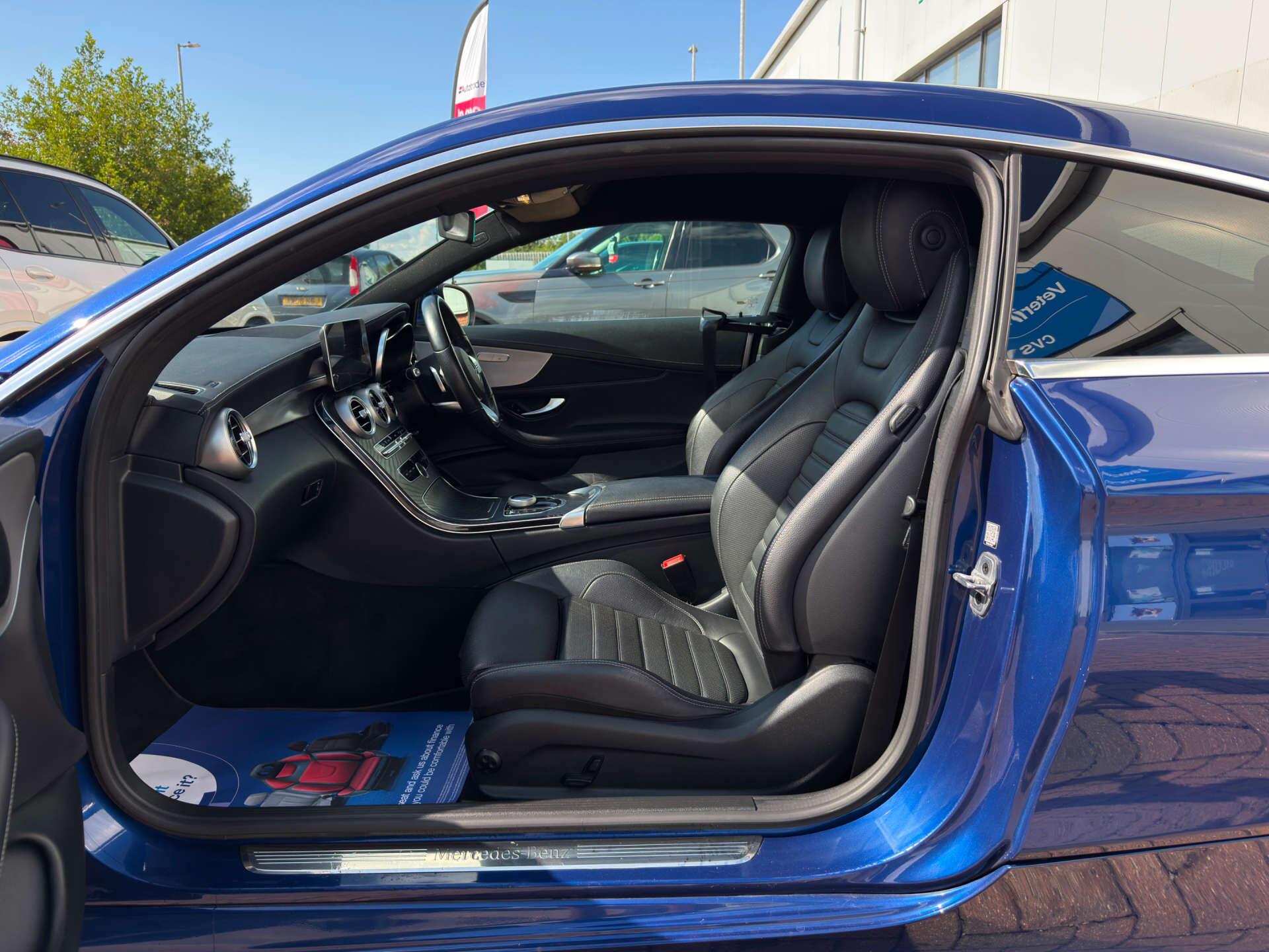 Mercedes-Benz C Class view 30
