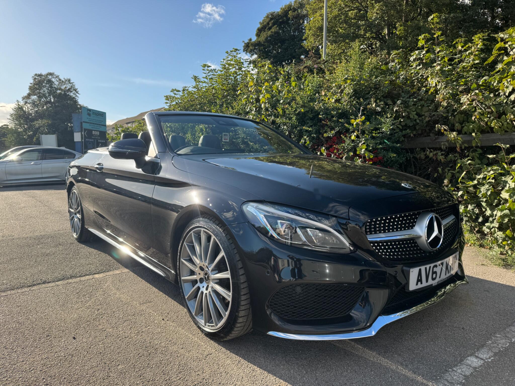 Mercedes-Benz C-Class view 3