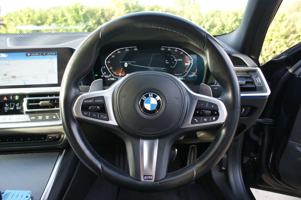 BMW 3 Series view 45
