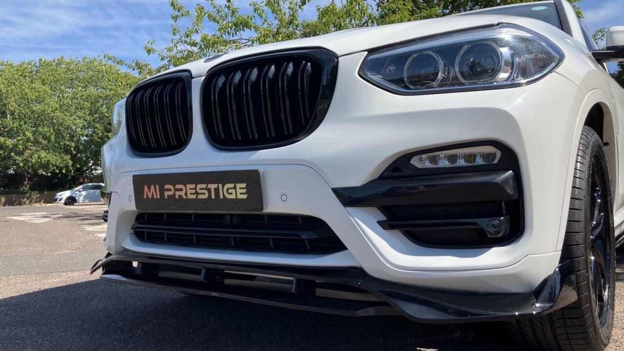 BMW X3 view 5