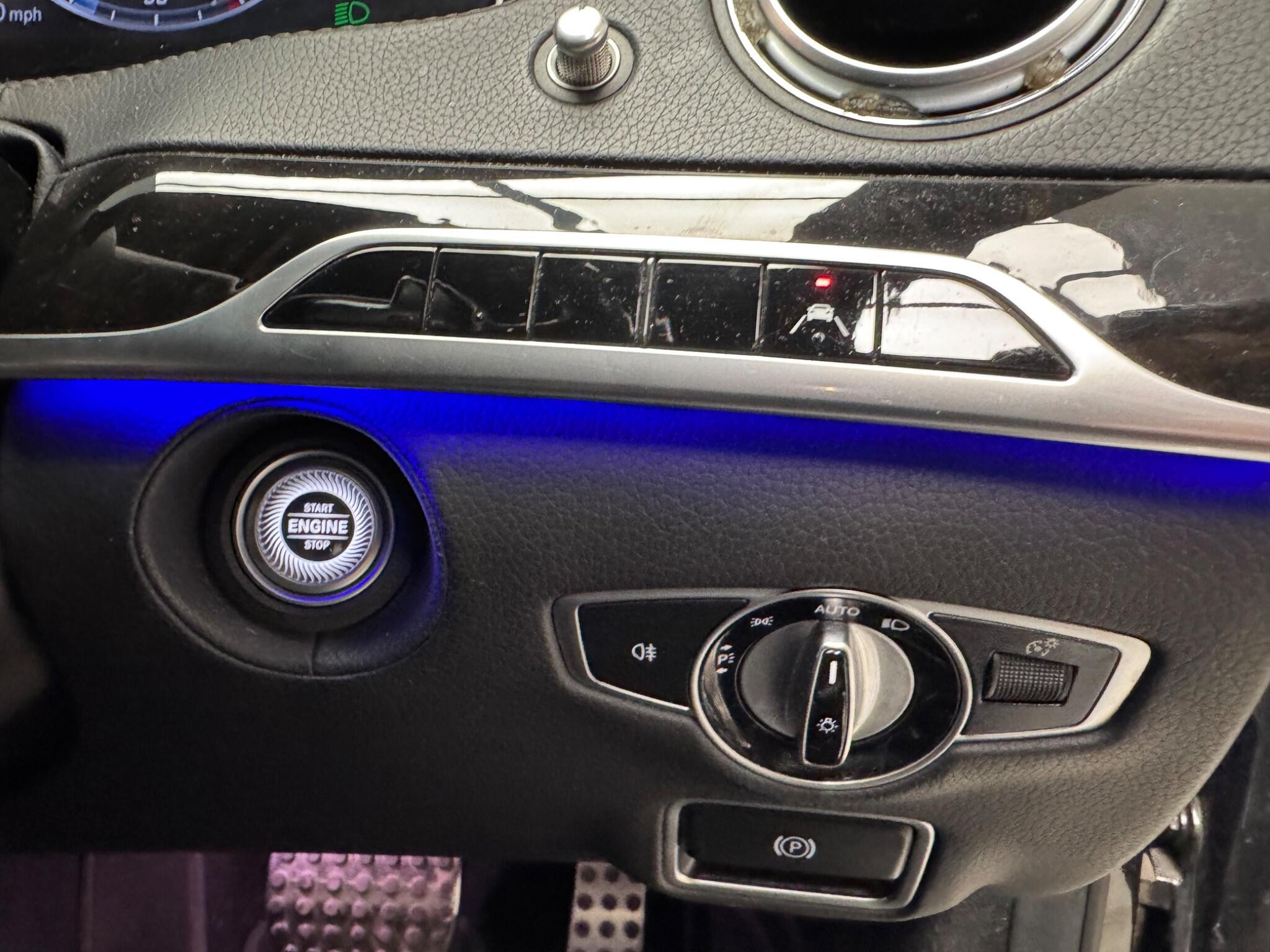 Mercedes-Benz S-Class view 13