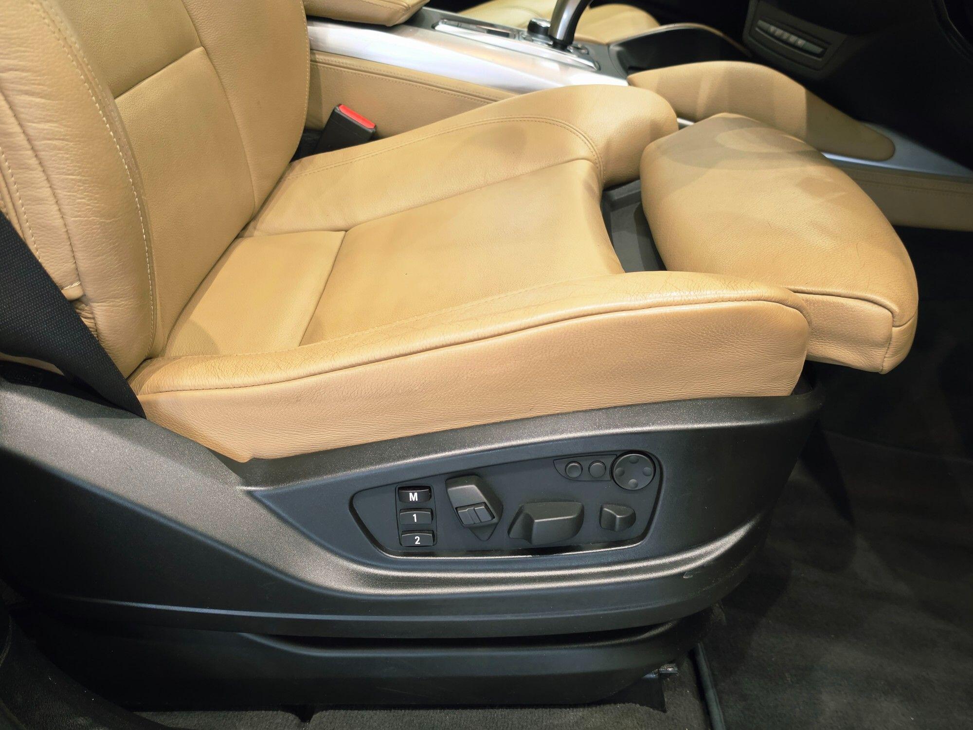 BMW X5 M view 21