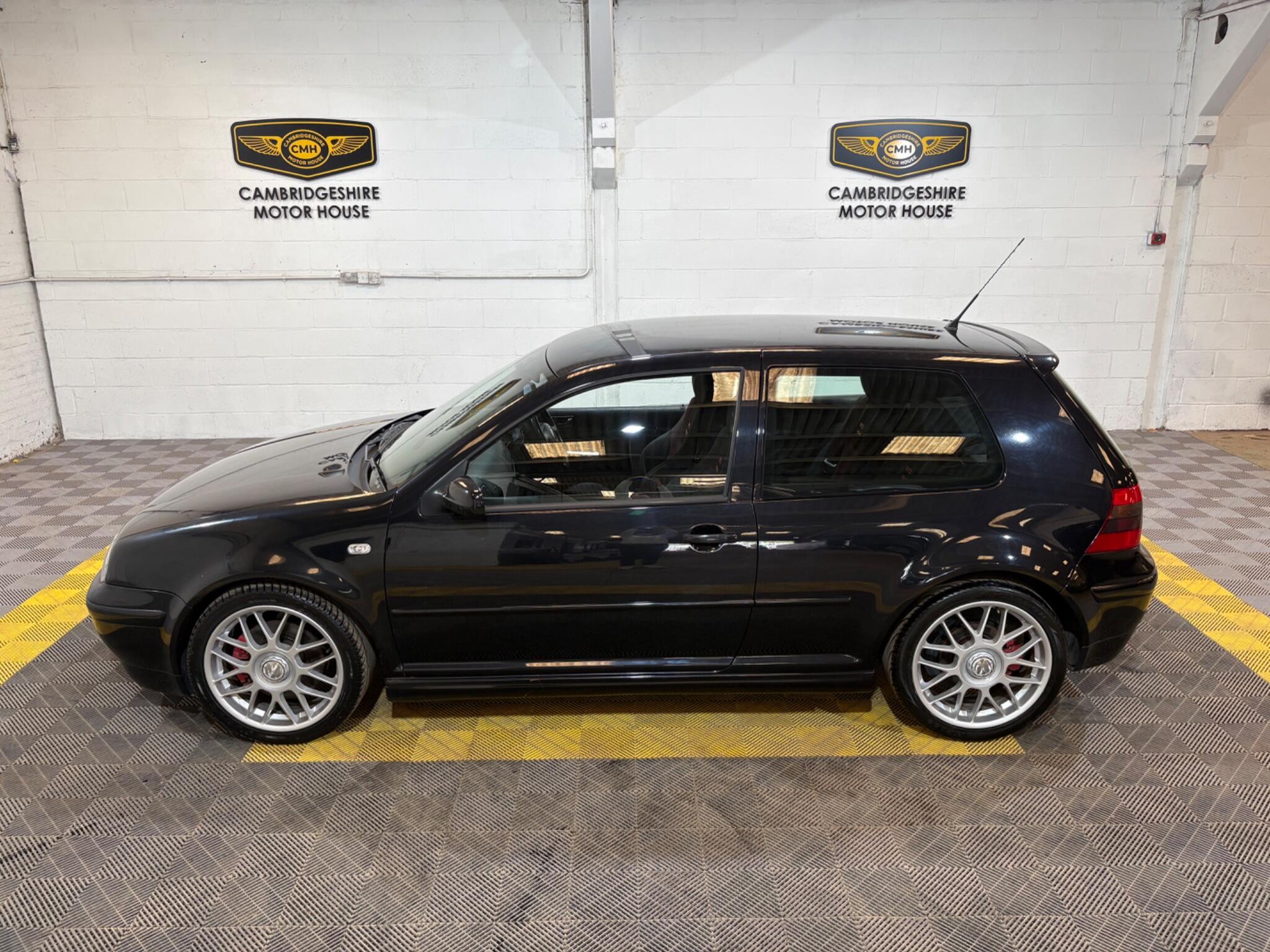 Volkswagen Golf view 8