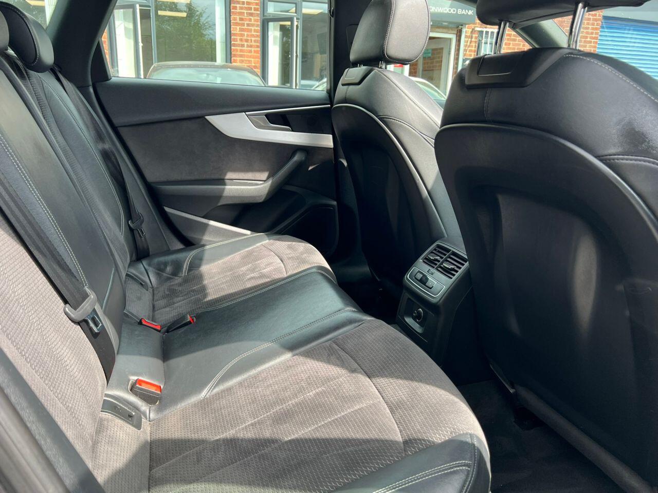 Audi A4 view 19