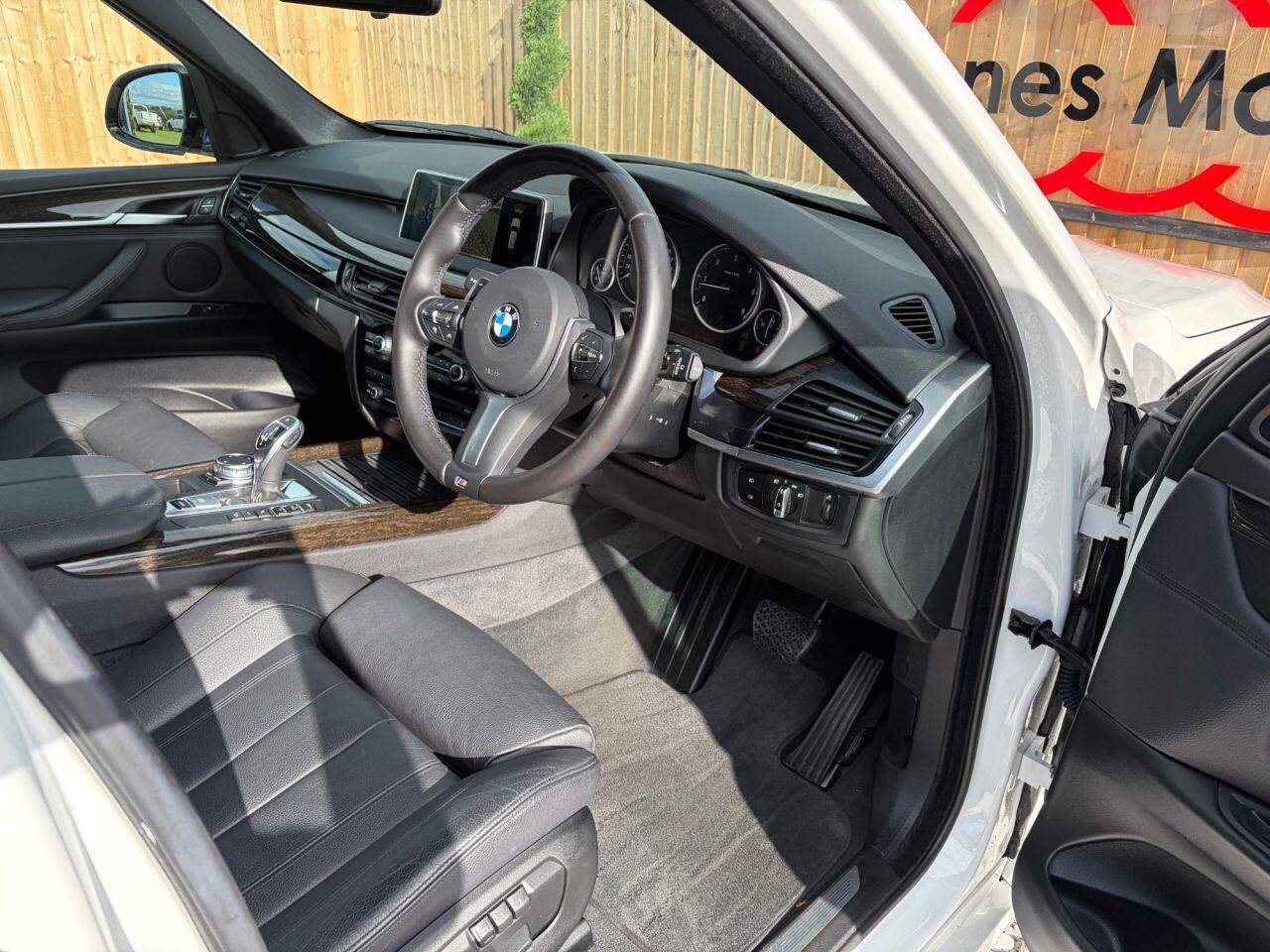 BMW X5 view 17