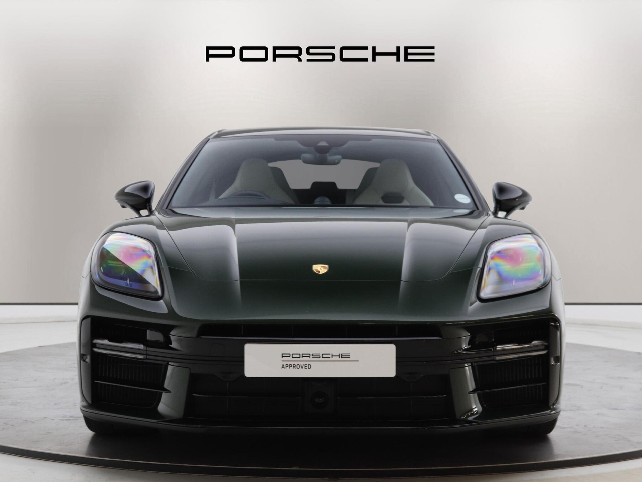 Porsche Panamera view 6