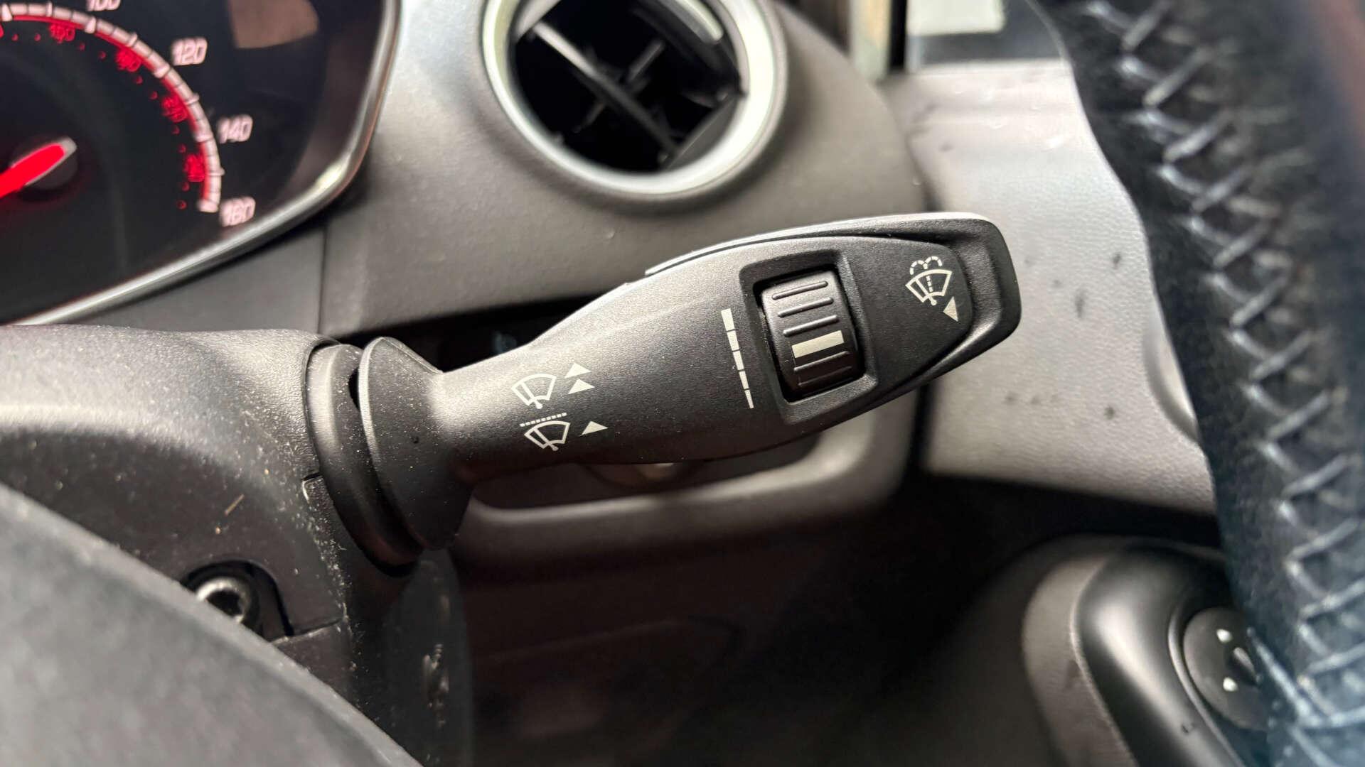 Ford Fiesta view 19