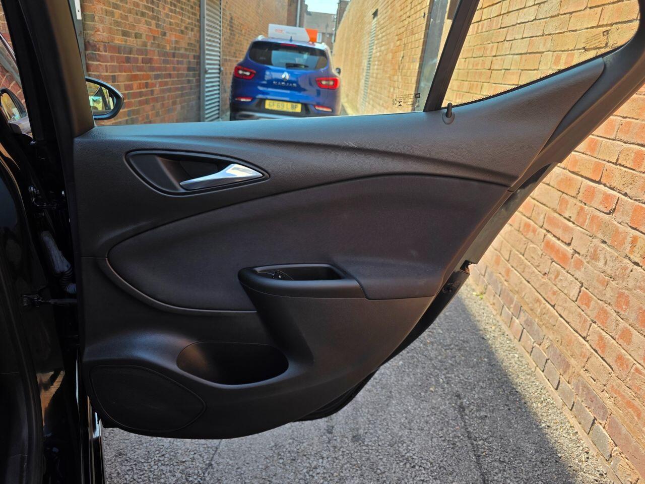 Vauxhall Astra view 45