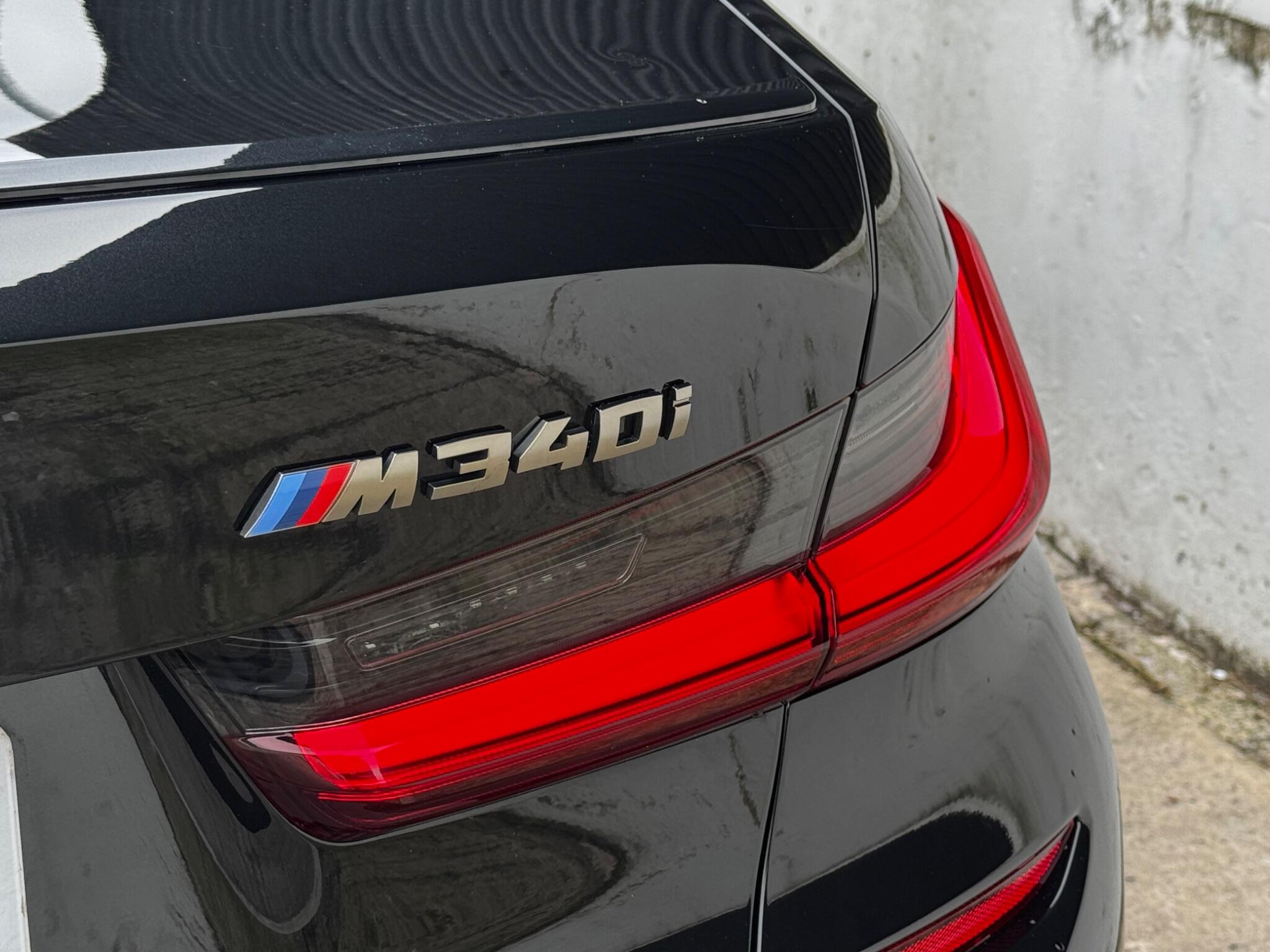 BMW 3 Series view 56