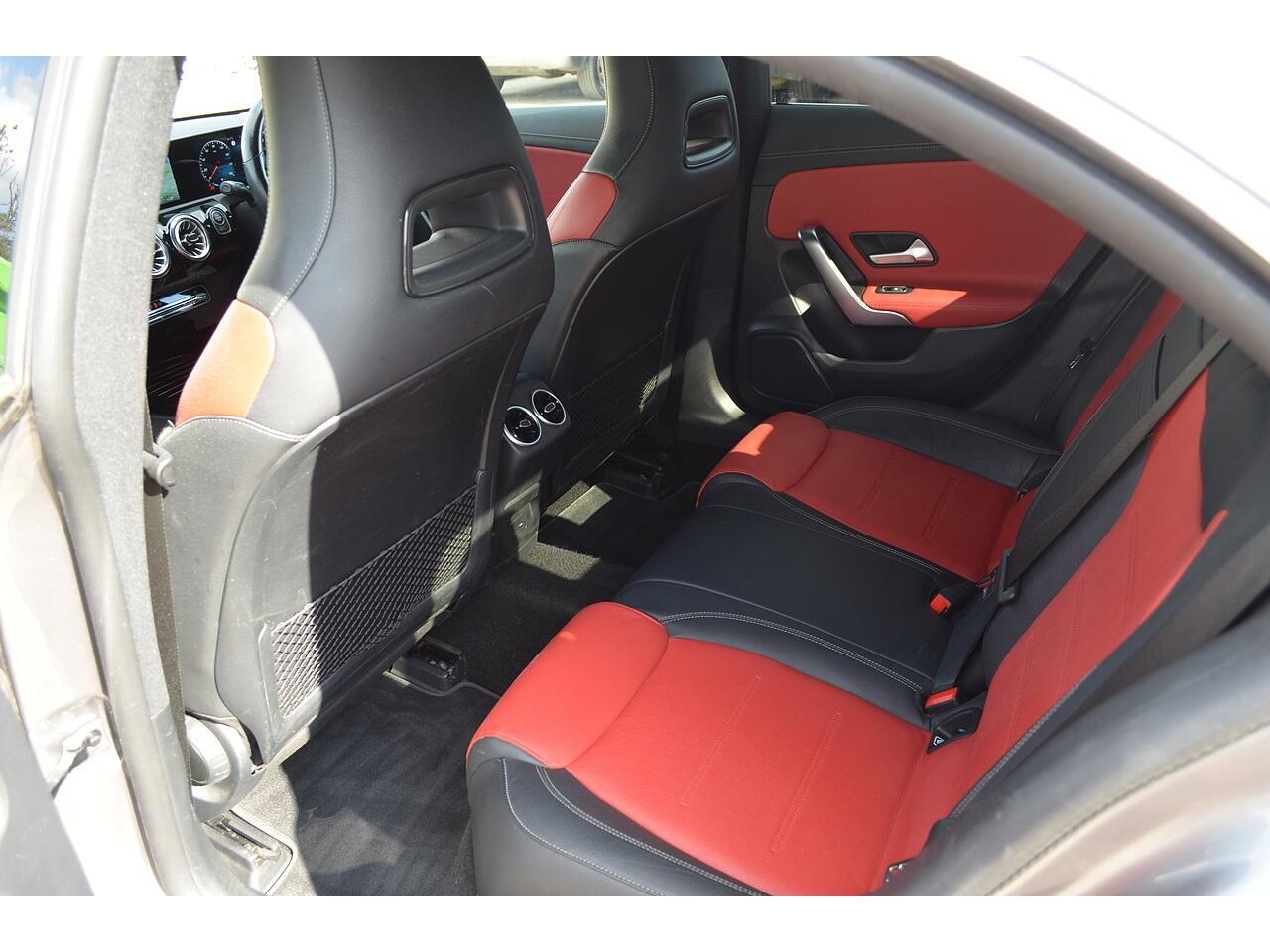 Mercedes-Benz Cla view 21
