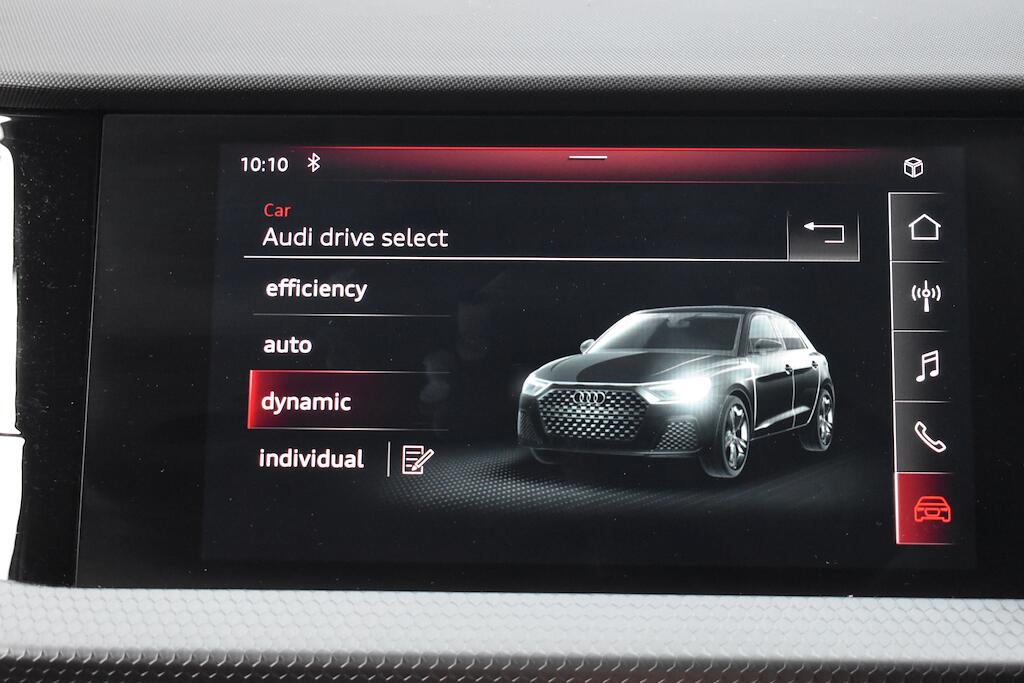 Audi A1 view 64