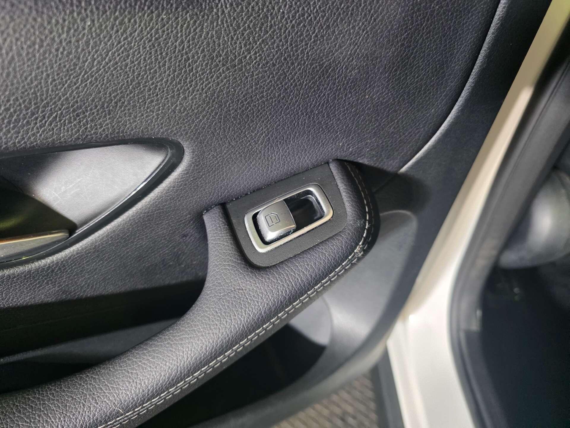 Mercedes-Benz GLC view 48