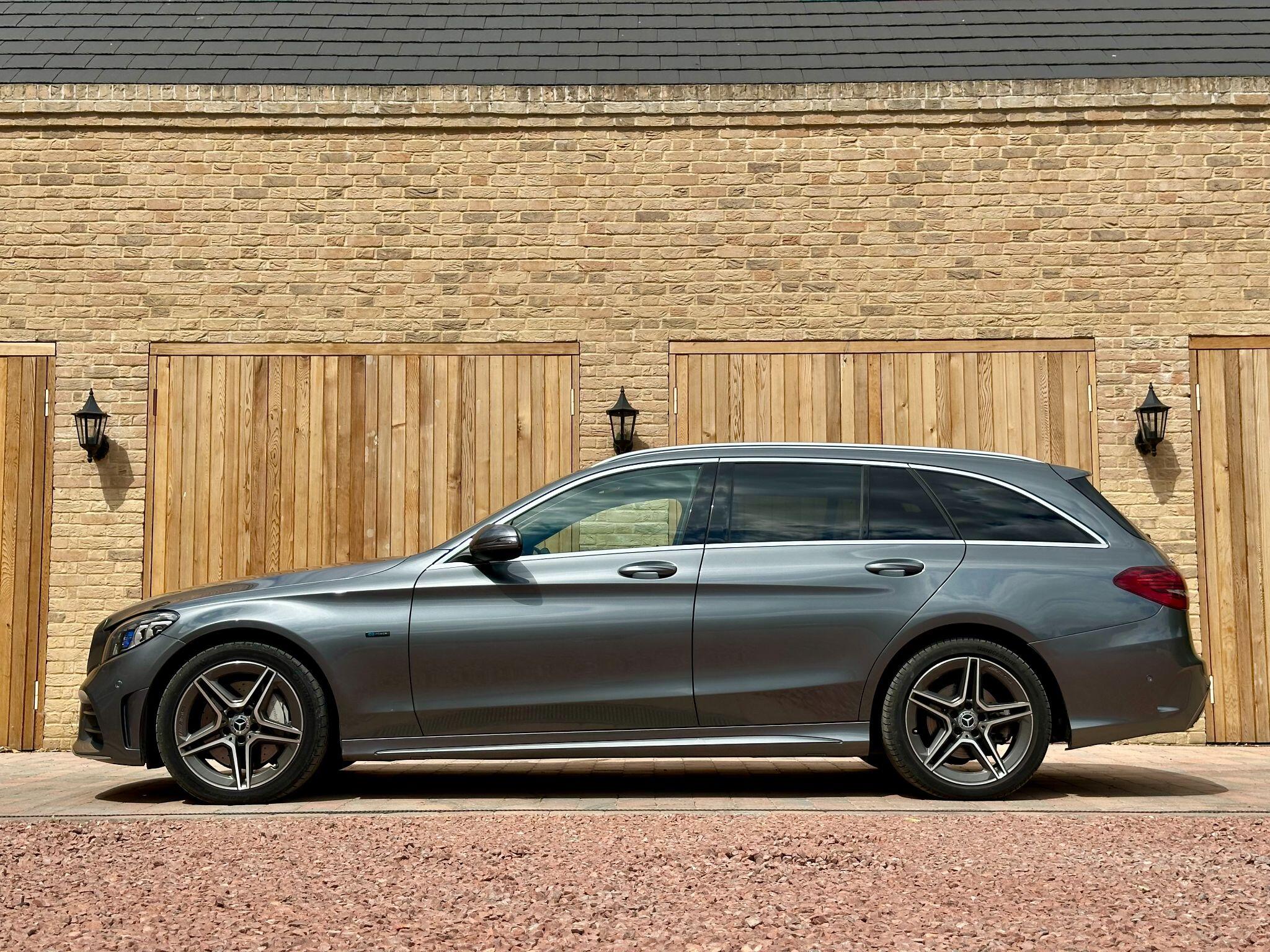 Mercedes-Benz C Class view 37