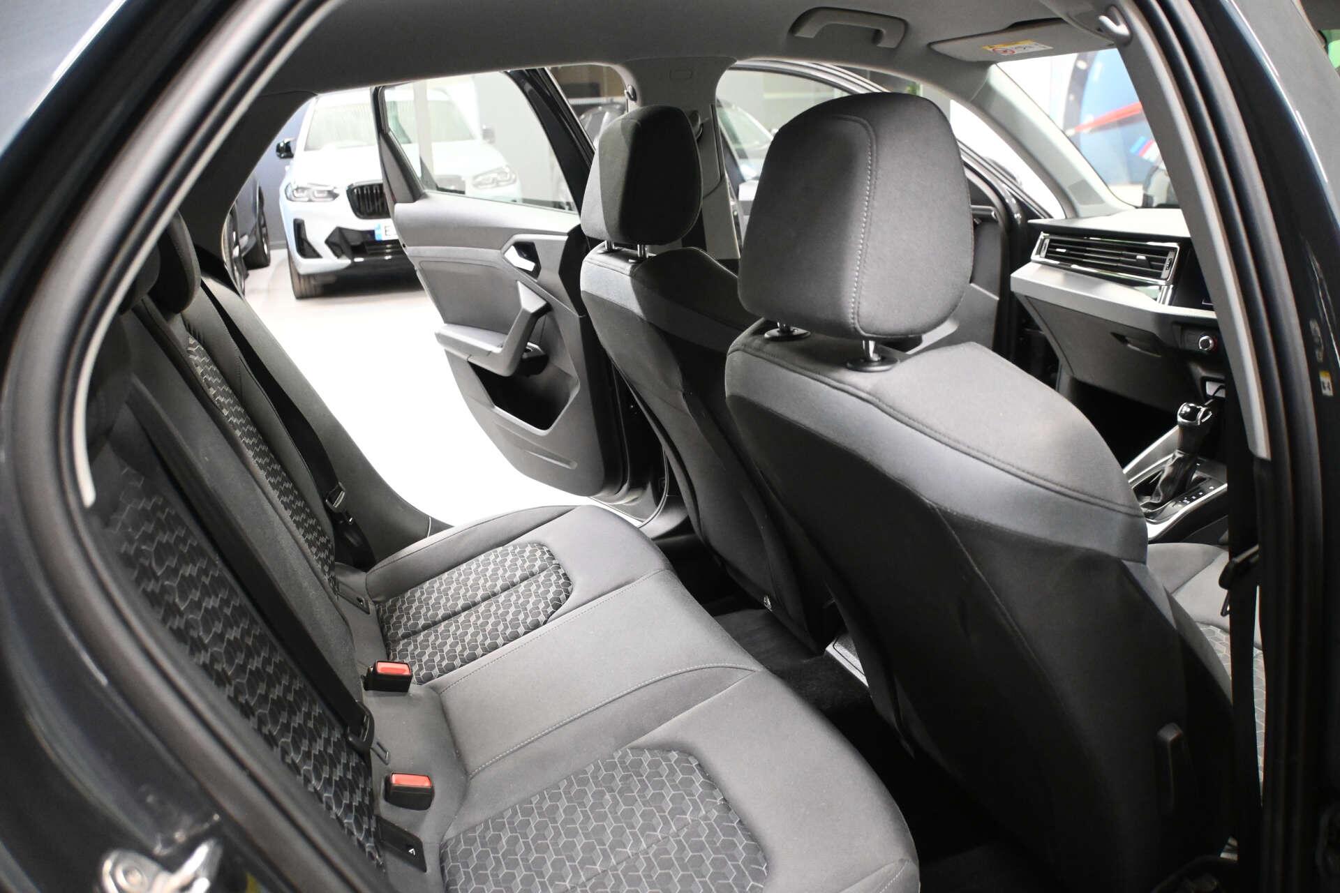 Audi A1 view 26