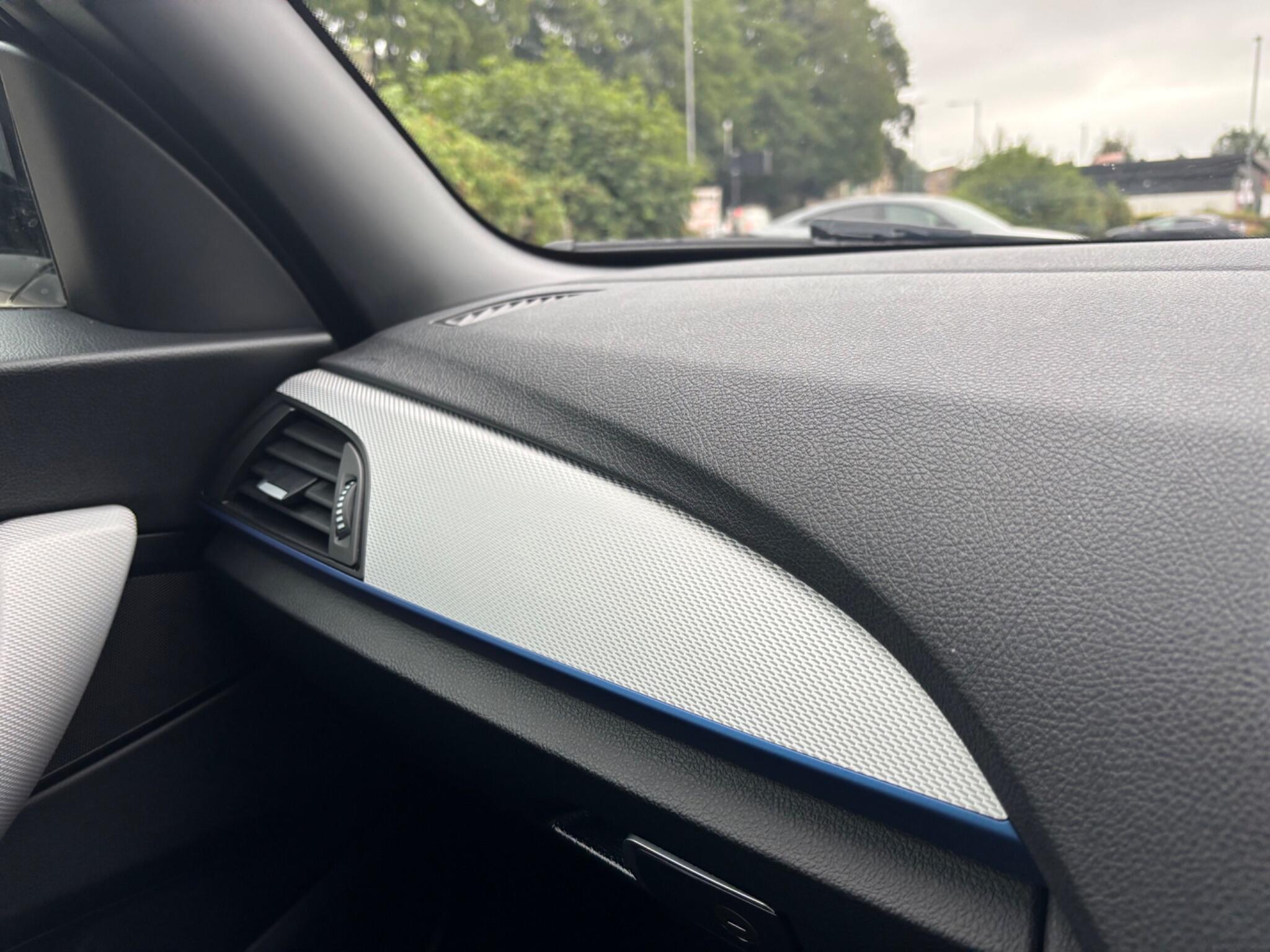 BMW 2 Series view 36