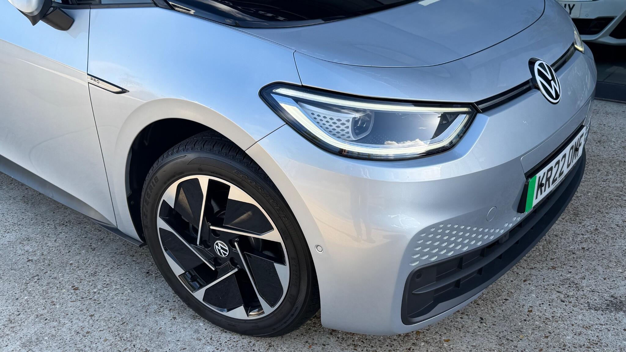 Volkswagen Id.3 view 33