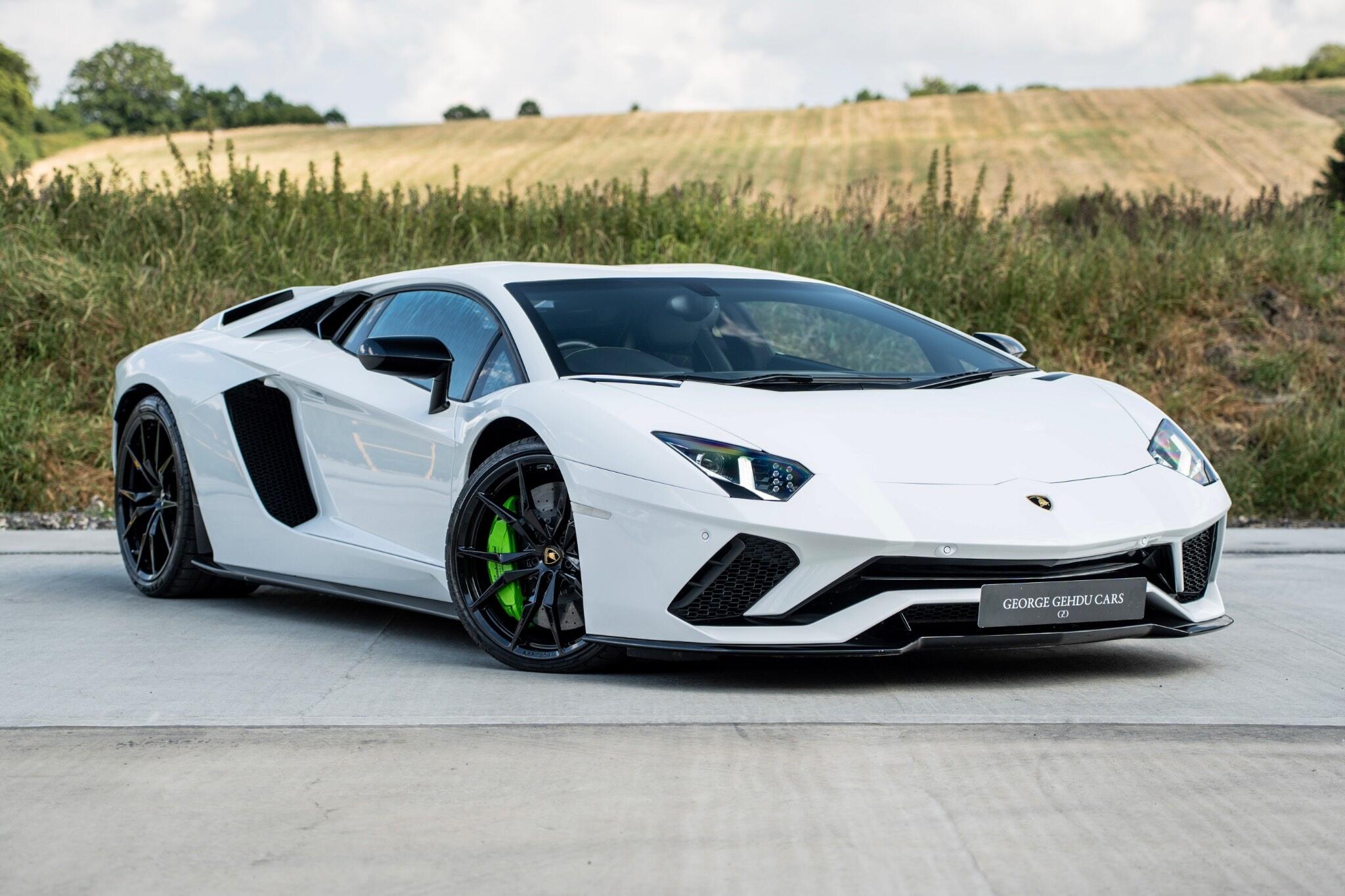 Lamborghini Aventador