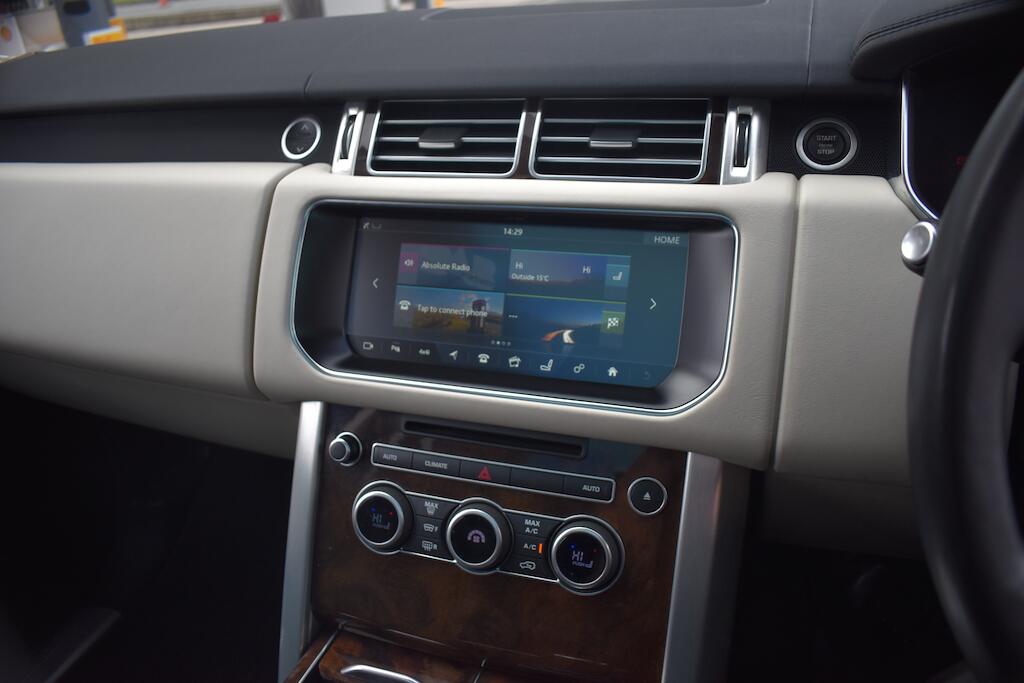 Land Rover Range Rover view 74