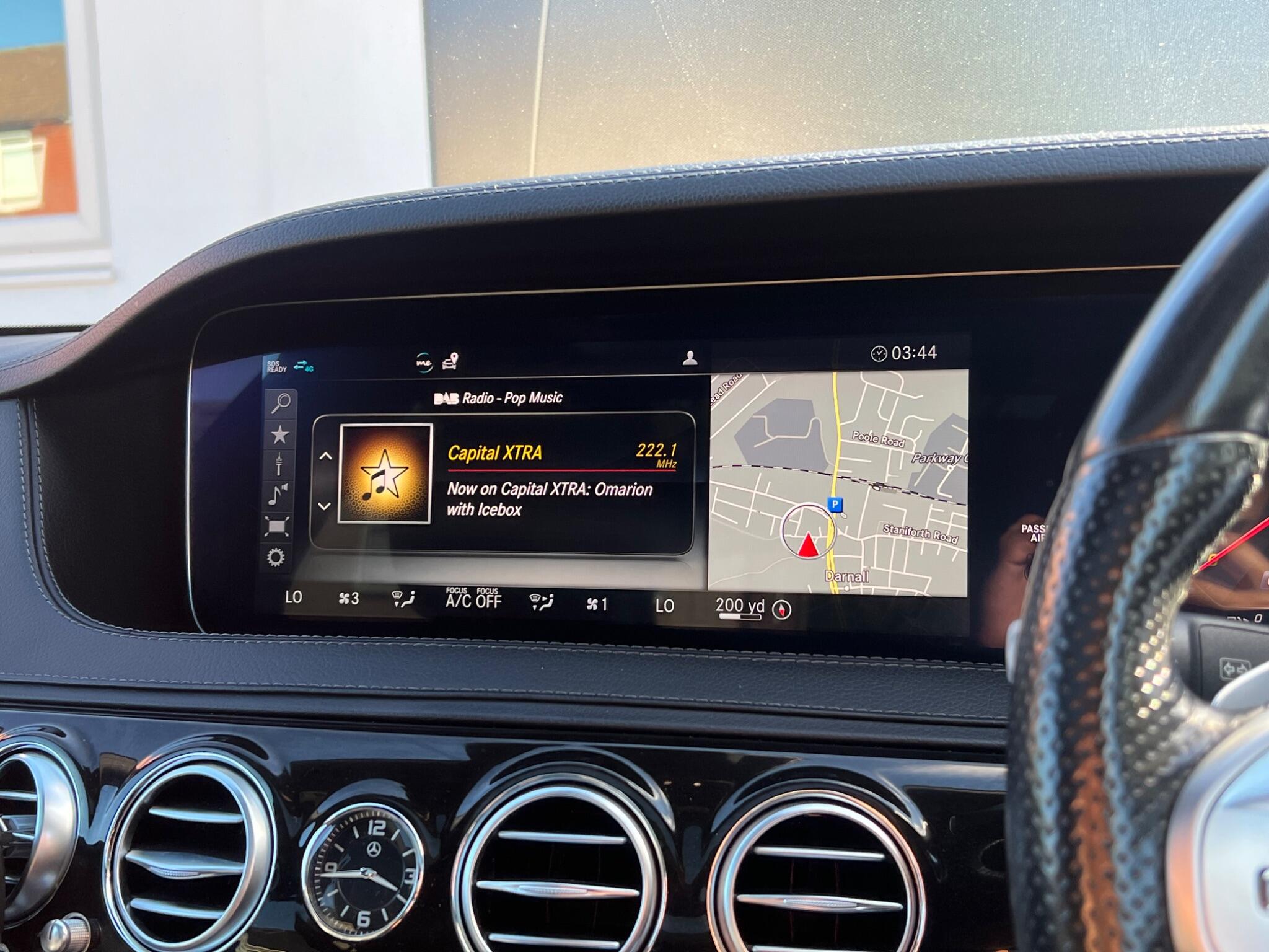 Mercedes-Benz S-Class view 49