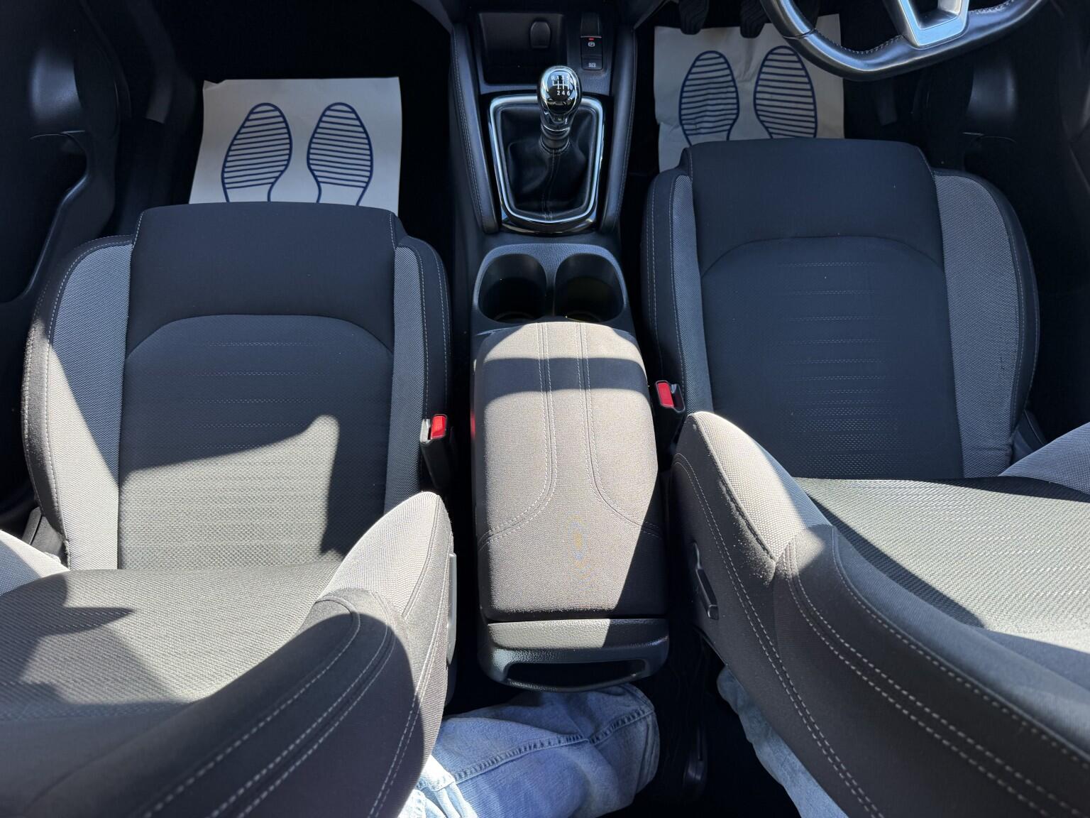 Nissan Qashqai view 22