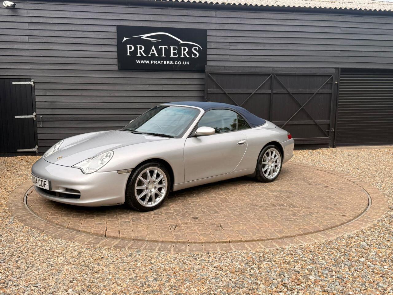 Porsche 911 view 2
