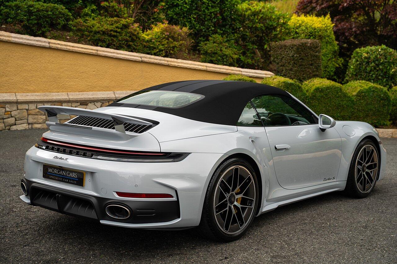 Porsche 911 view 97