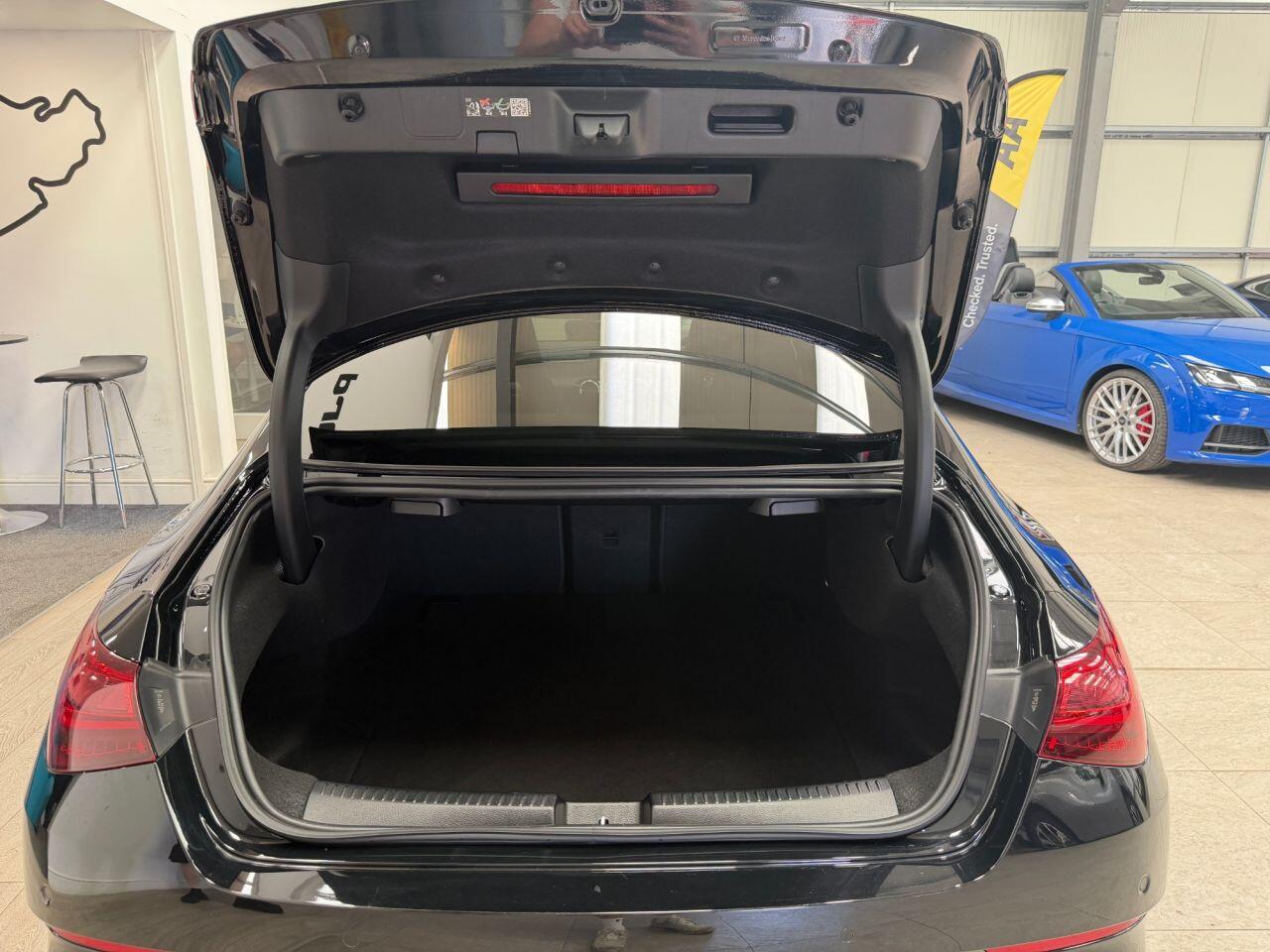 Mercedes-Benz Cla view 38