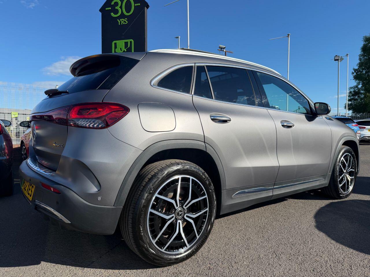 Mercedes-Benz Eqa view 9