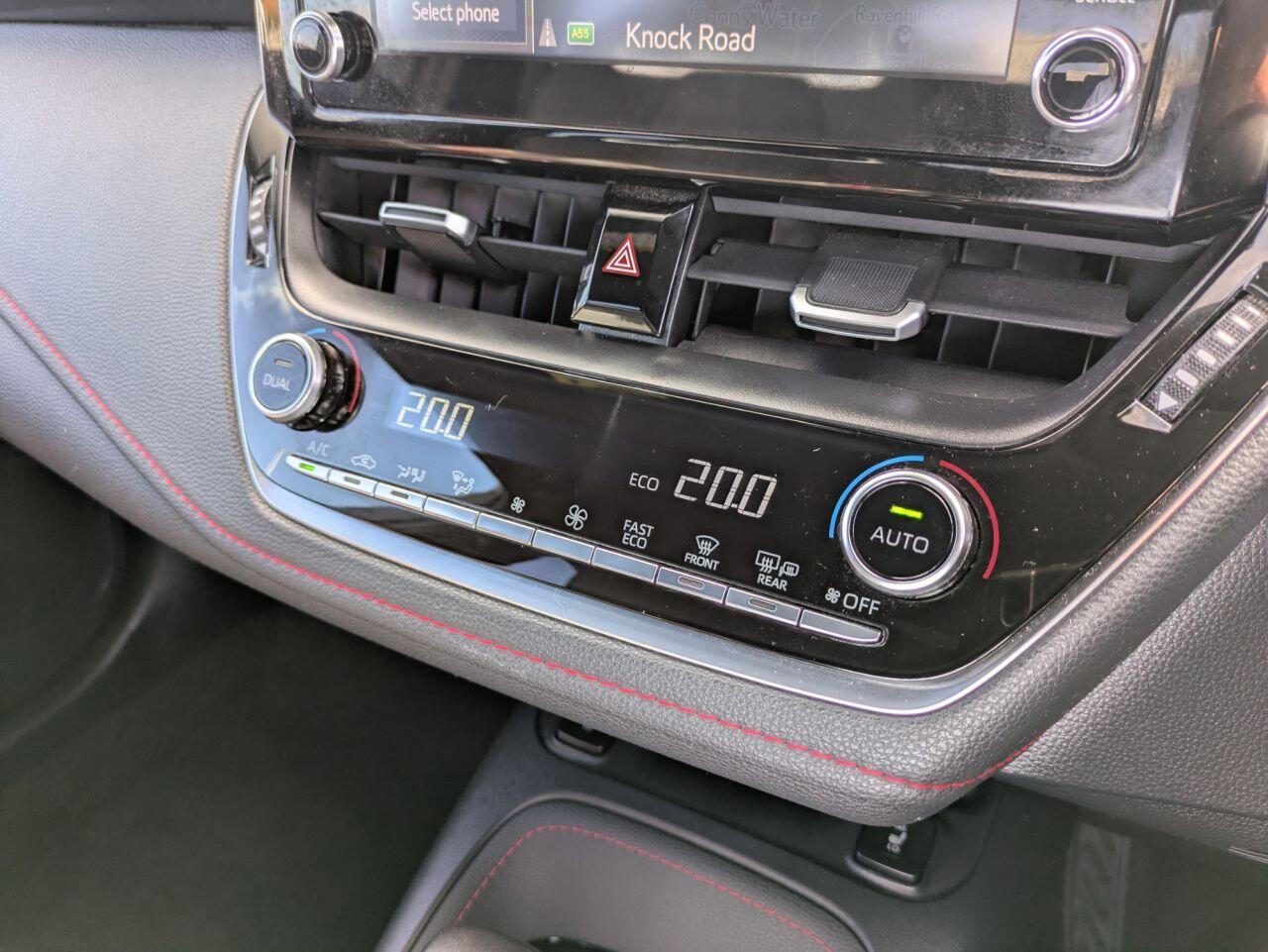 Toyota Corolla view 15