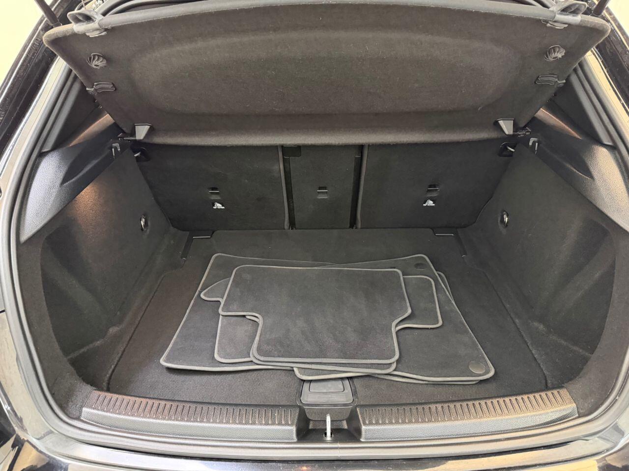 Mercedes-Benz A Class view 30