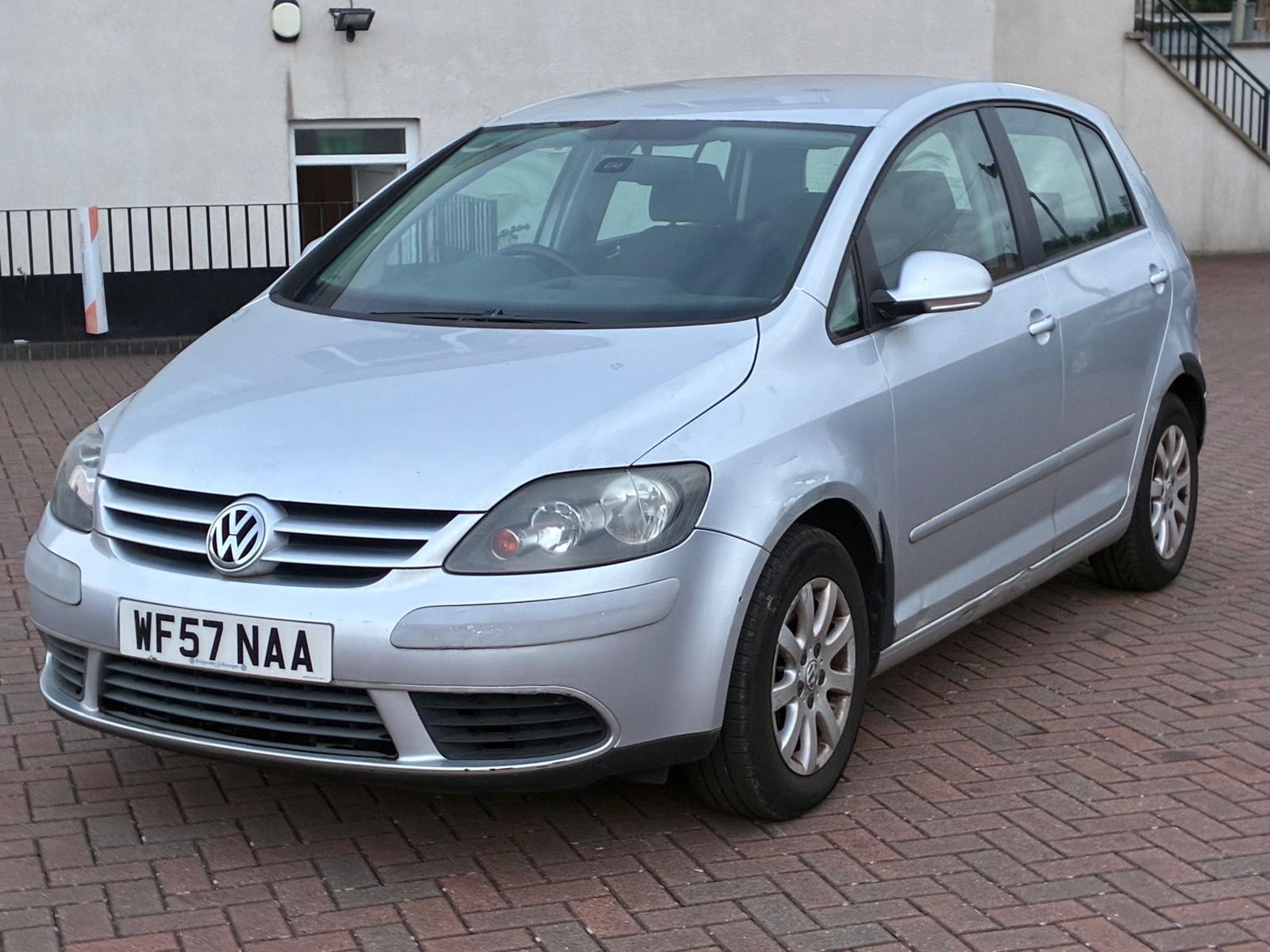 Volkswagen Golf Plus view 11