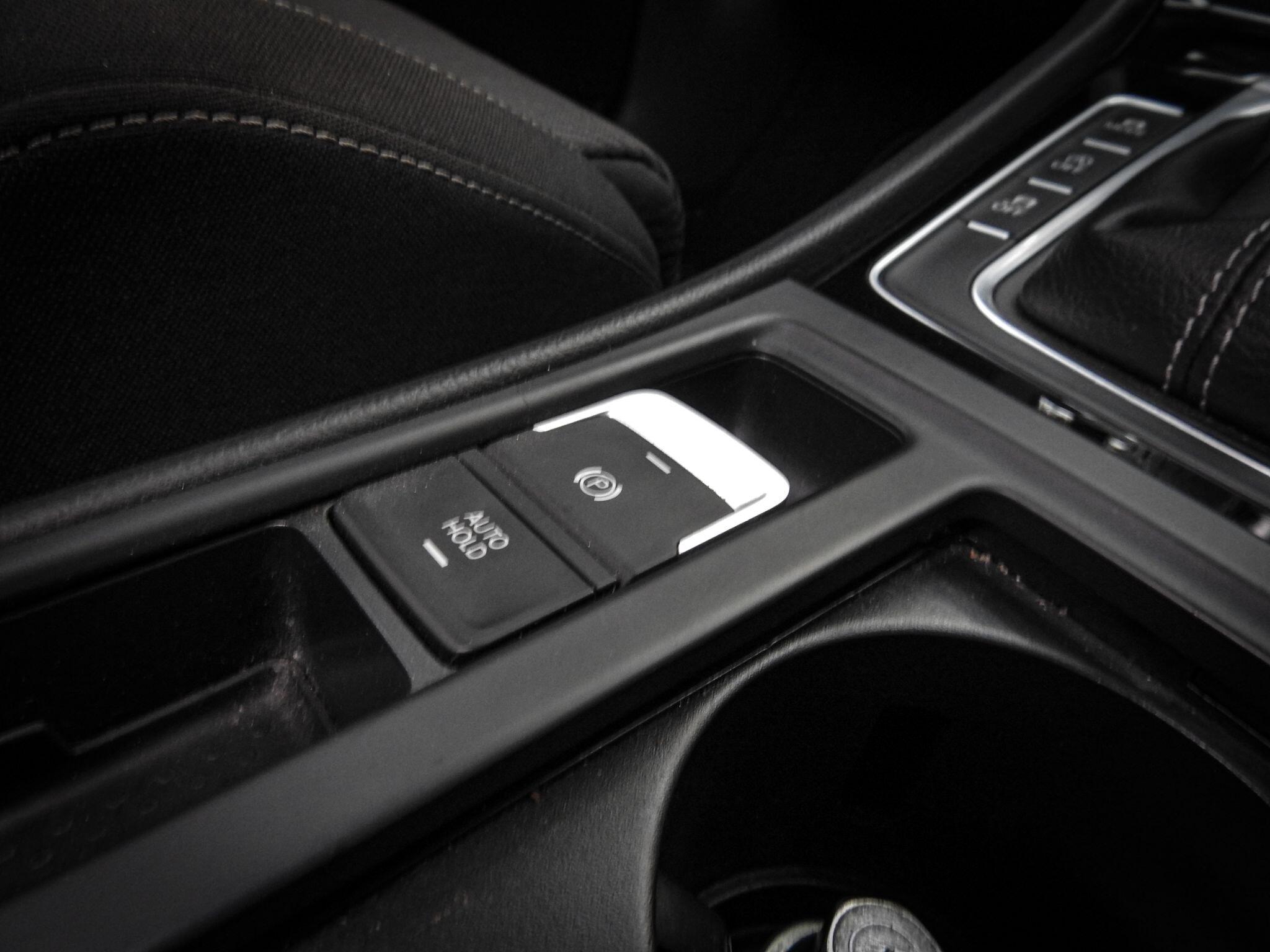 Volkswagen Golf view 36