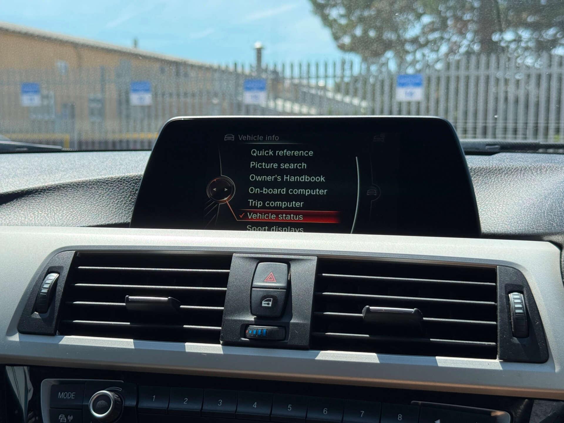 BMW 3 Series view 75