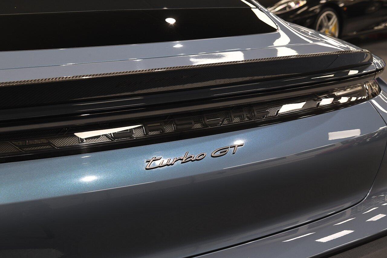 Porsche Taycan view 48