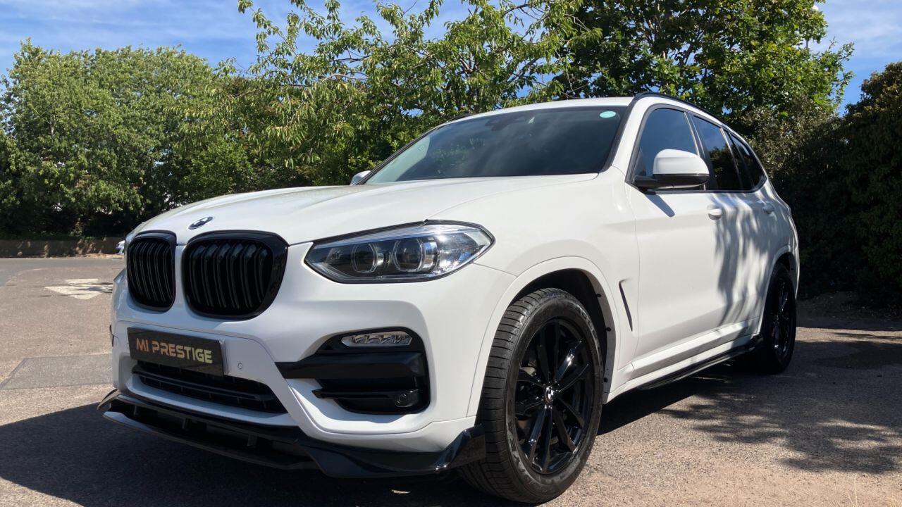BMW X3 view 3