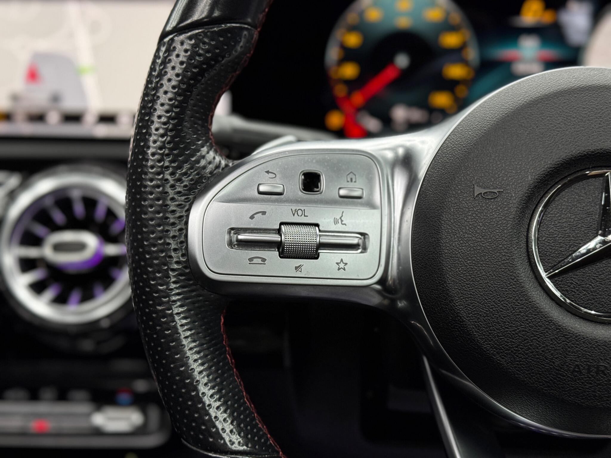 Mercedes-Benz CLA view 21