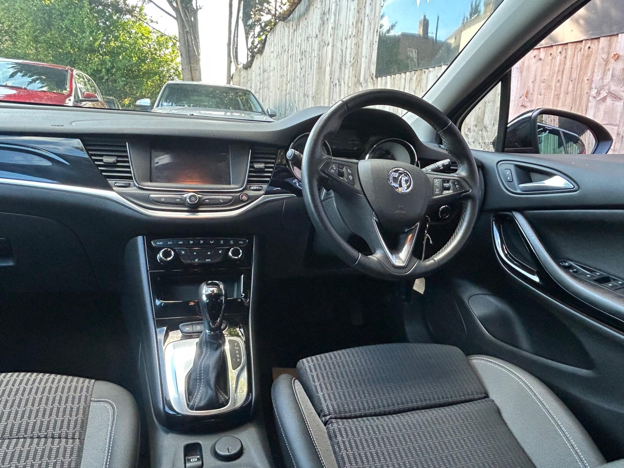 Vauxhall Astra view 28