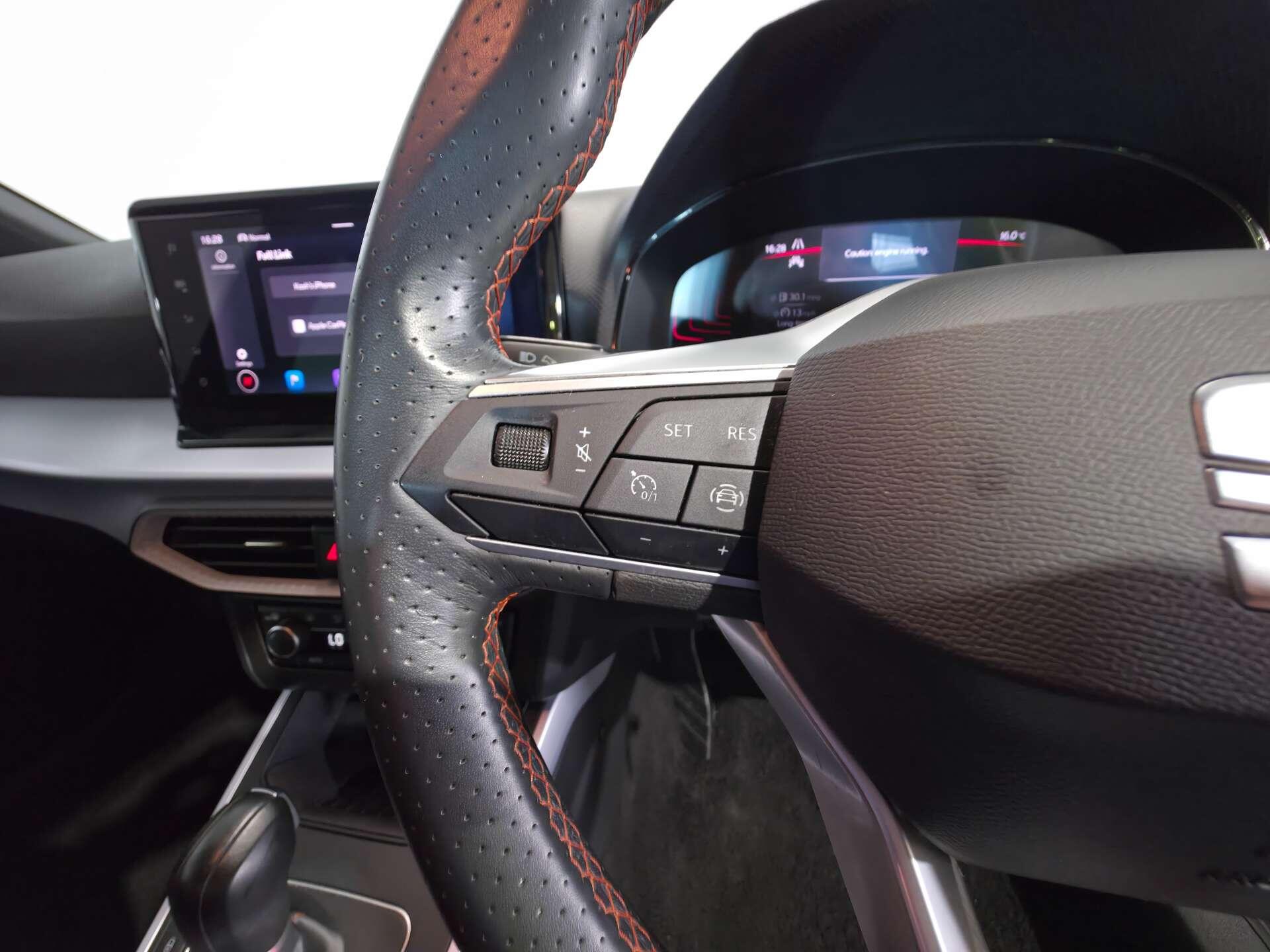 SEAT Arona view 25