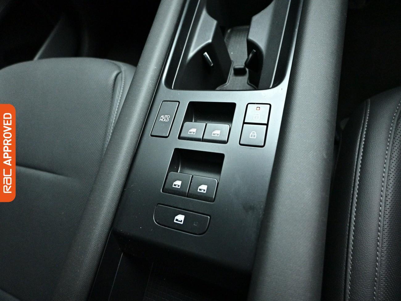 Hyundai IONIQ 6 view 25